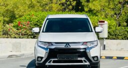 Mitsubishi Outlander 2023