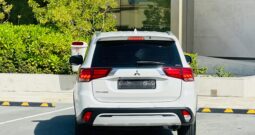 Mitsubishi Outlander 2023
