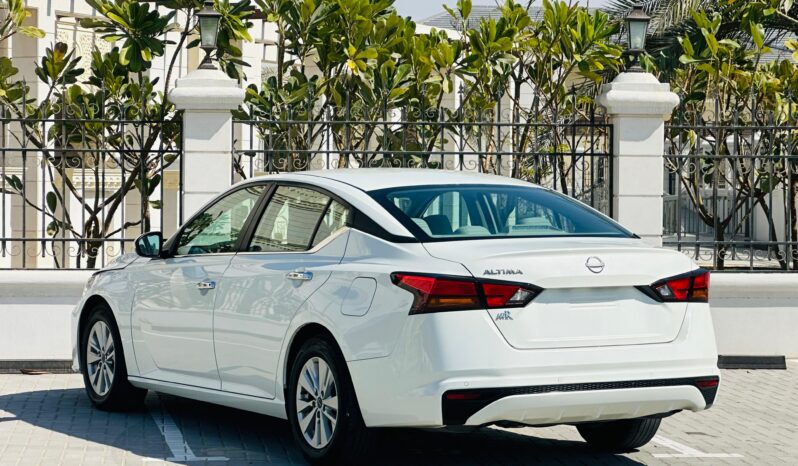 Nissan Altima 2023