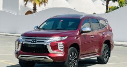 Mitsubishi Montero Sport 2021 red