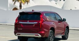 Mitsubishi Montero Sport 2021 red