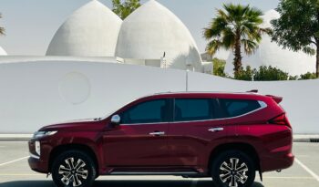 Mitsubishi Montero Sport 2021 red full