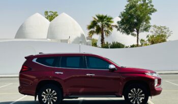 Mitsubishi Montero Sport 2021 red full