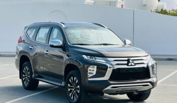 Mitsubishi Montero Sport 2021 Brown full