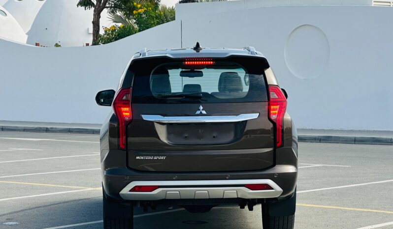 Mitsubishi Montero Sport 2021 Brown full