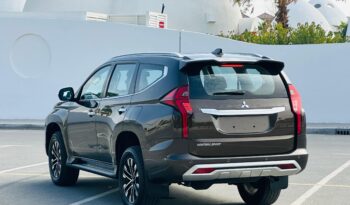 Mitsubishi Montero Sport 2021 Brown full